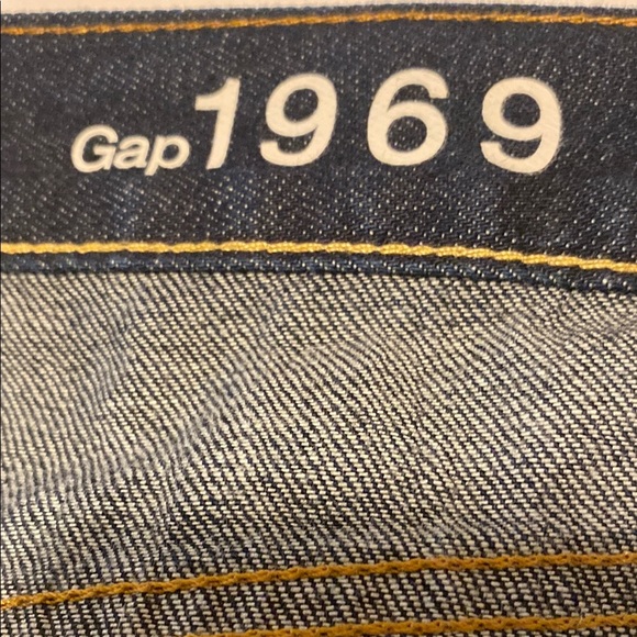 GAP Blue Straight Jeans Classic Style - Picture 9 of 10